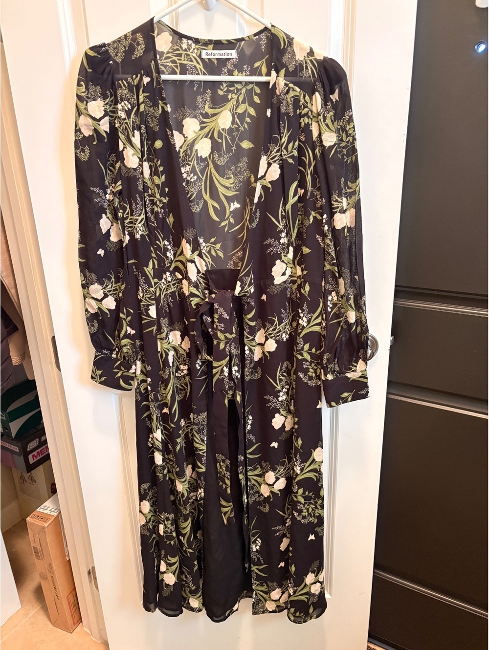 Reformation Black Floral Cover Up 100% Viscose Puff Sleeves Cottagecore S